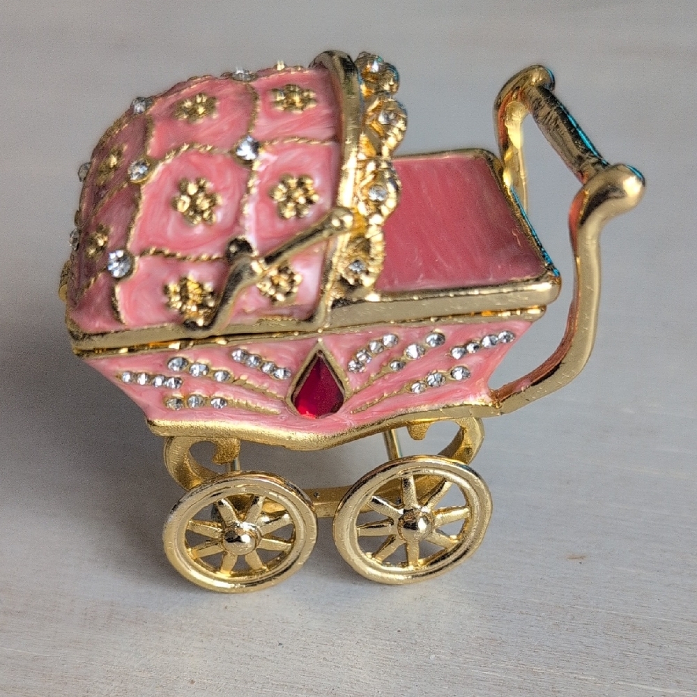 Pink and Gold Decorative Carriage